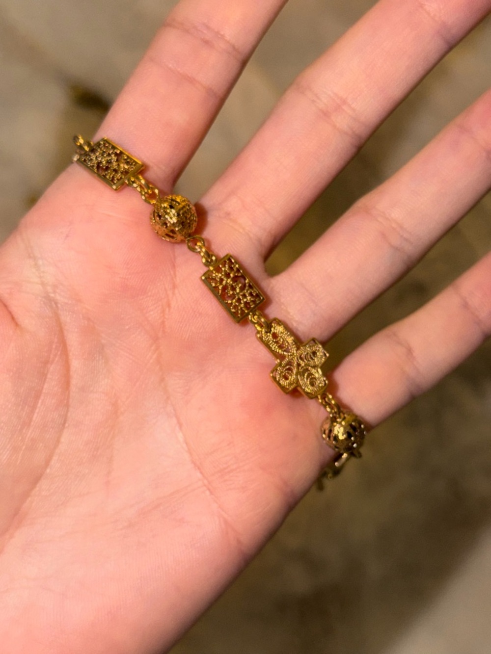 NWOT GAS BIJOU Long Gold Necklace - Picture 4 of 8